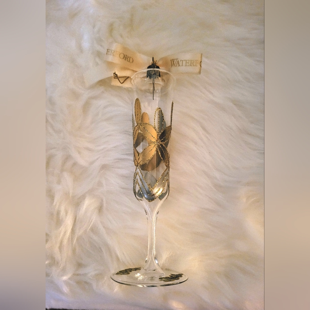 MAKE AN OFFER, Please! Waterford 2000/2001 Toasting Flute Ornament - Picture 4 of 4